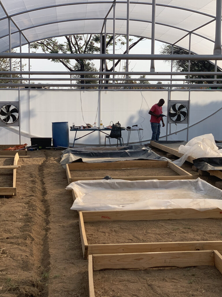 B7FF4864-4E18-4144-848B-2F1A2406D7FF_1_105_c